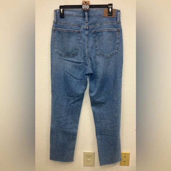 Madewell “The Perfect Vintage Jean” Classic Medium Wash Distressed Raw Hem Sz 28 - Picture 2 of 2